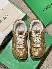 Okify Bottega Veneta Orbit Sneakers Gold 3cm - 5