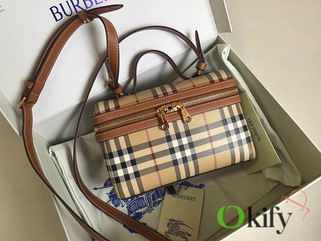 Okify Burberry Check Vanity Bag 19.5x15x8cm - 1