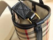 Okify Burberry Check Tote Bag Beige 27x16.5x9.5cm - 2