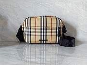 Okify Burberry Paddy Check Bag 22.5x6.5x16cm - 1