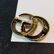 Okify Gucci Vintage Gold Brooch - 4