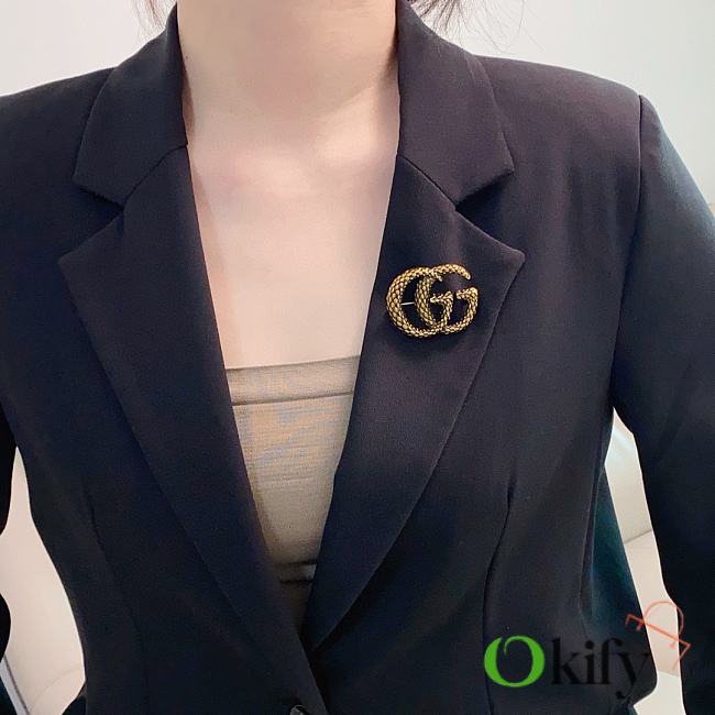 Okify Gucci Vintage Gold Brooch - 1