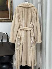 Okify Fendi Long Fur Coat Beige  - 6