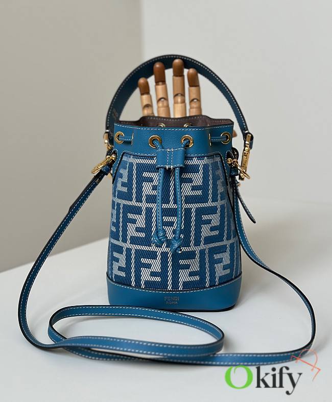 Okify Fendi Mon Tresor Bucket Bag Blue 18x14x12cm - 1