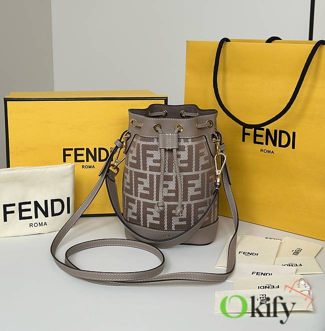 Okify Fendi Mon Tresor Bucket Bag Gray 18x14x12cm - 1