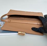 Okify Fendi Baguette Wallet On Chain Light Brown 21x11.5x5cm - 6