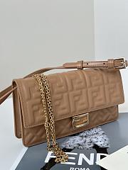 Okify Fendi Baguette Wallet On Chain Light Brown 21x11.5x5cm - 4