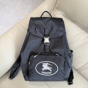 Okify Burberry Orkney Flap Backpack Black 40x27x17cm - 1