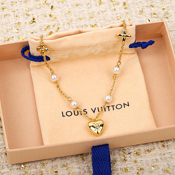 Okify Louis Vuitton Gold Necklace With Heart Charm And Pearl