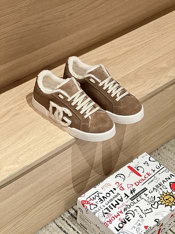 Okify Dolce & Gabbana Brown Wool Sneakers Unisex