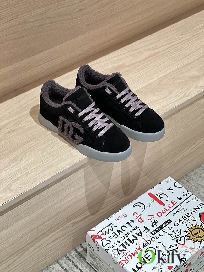 Okify Dolce & Gabbana Black Wool Sneakers Unisex - 1