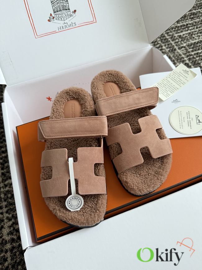 Okify Hermes Women Wool Slippers Pink  - 1