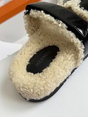 Okify Hermes Women Wool Slippers Black And White  - 2