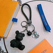 Okify Louis Vuitton Silver Key Chain Black Bear - 4