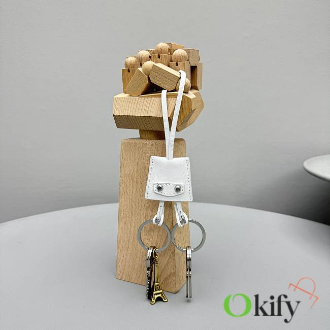 Okify Balenciaga White Tag And Keys Bag Charm - 1