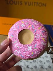 Okify Louis Vuitton Pink Donut Pouch Bag Charm M02549 - 5