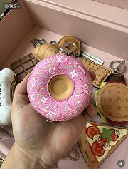 Okify Louis Vuitton Pink Donut Pouch Bag Charm M02549 - 1
