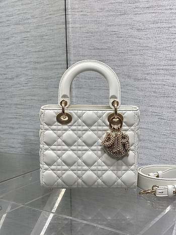 Okify Dior Lady Small Bag White Pearls Logo 20cm