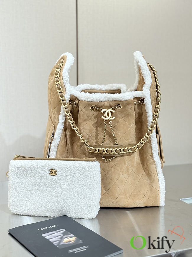Okify CC Hobo Bag Light Brown Suede With Fur 40x30x15cm - 1
