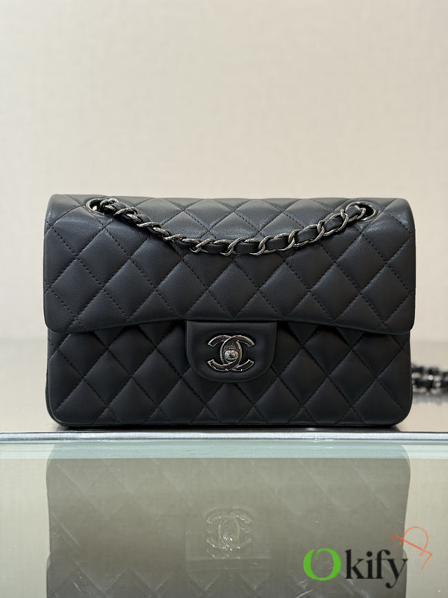 Okify CC Classic Flap Bag Black Lambskin Black Hardware 23cm - 1