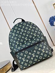 Okify Louis Vuitton Discovery PM Backpack Dark Green M27230 40x30x20cm - 1