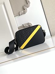 Okify Fendi Diagonal Camera Case Bag Black 22x15x5cm - 1
