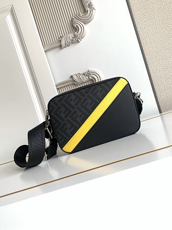 Okify Fendi Diagonal Camera Case Bag Black 22x15x5cm
