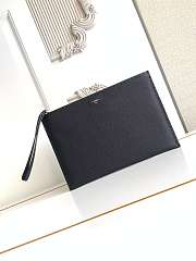Okify Fendi Selleria Flat Pouch Medium Black 30x20cm - 1