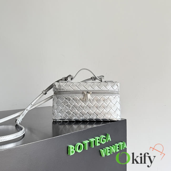 Okify Bottega Veneta Bang Bang Vanity Case Bag Silver 22x12.5x5cm - 1