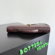 Okify Bottega Veneta Andiamo Clutch Bag Dark Red Burgundy Crocodile 31x13x3cm - 6