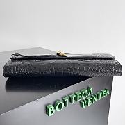 Okify Bottega Veneta Andiamo Clutch Bag Black Crocodile 31x13x3cm - 3