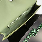 Okify Bottega Veneta Andiamo Clutch Bag Green Matcha Crocodile 31x13x3cm - 2