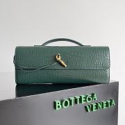 Okify Bottega Veneta Andiamo Clutch Bag Dark Green Crocodile 31x13x3cm - 1