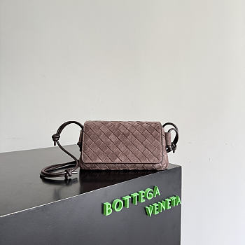 Okify Bottega Veneta Notturno Bag Dark Brown Suede 21x11x9cm