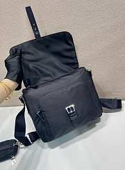 Okify Prada Re-Nylon Shoulder Bag Black 1BD994 25x22x10cm - 2