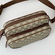 Okify Gucci Emblem Crossbody Bag Brown 23.5x18x8cm 821160  - 3