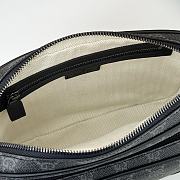 Okify Gucci Emblem Crossbody Bag Black 23.5x18x8cm 821160  - 5