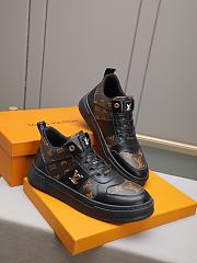 Okify Louis Vuitton Two-Tone Logo Print Brown Men Sneakers - 1