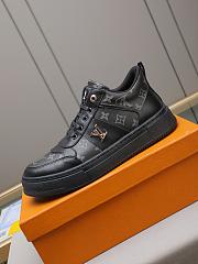 Okify Louis Vuitton Two-Tone Logo Print Black Men Sneakers - 2