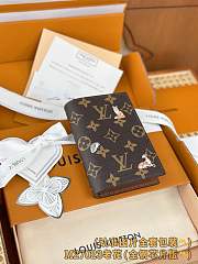 Okify Louis Vuitton Brown Animal Passport Cover M27023 14x10x2.5cm - 4