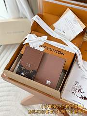 Okify Louis Vuitton Brown Animal Passport Cover M27023 14x10x2.5cm - 5