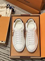 Okify Louis Vuitton Time Out Women Sneakers With Tiger Charm - 6