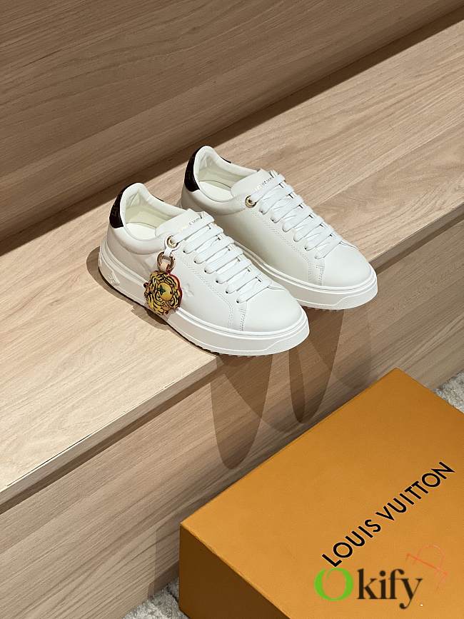 Okify Louis Vuitton Time Out Women Sneakers With Tiger Charm - 1