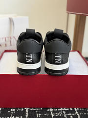 Okify Valentino 2025 Black Men Sneakers  - 4