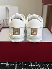 Okify Valentino 2025 Brown Men Sneakers  - 3