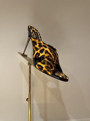Okify Dolce & Gabbana Yellow Leopard Silk Open-toe Mule Heels 10cm 