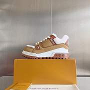 Okify Louis Vuitton Trainer Maxi Brown Sneakers With Fur 1AJ284 - 1