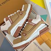 Okify Louis Vuitton Trainer Maxi Brown Sneakers With Fur 1AJ284 - 6
