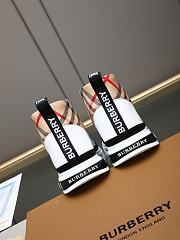 Okify Burberry White Men Sneakers  - 4