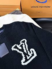 Okify Louis Vuitton Black Wool Sweater  - 2